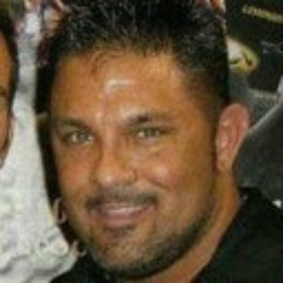 Meet your Posher, Mark - Picture 2 of 2